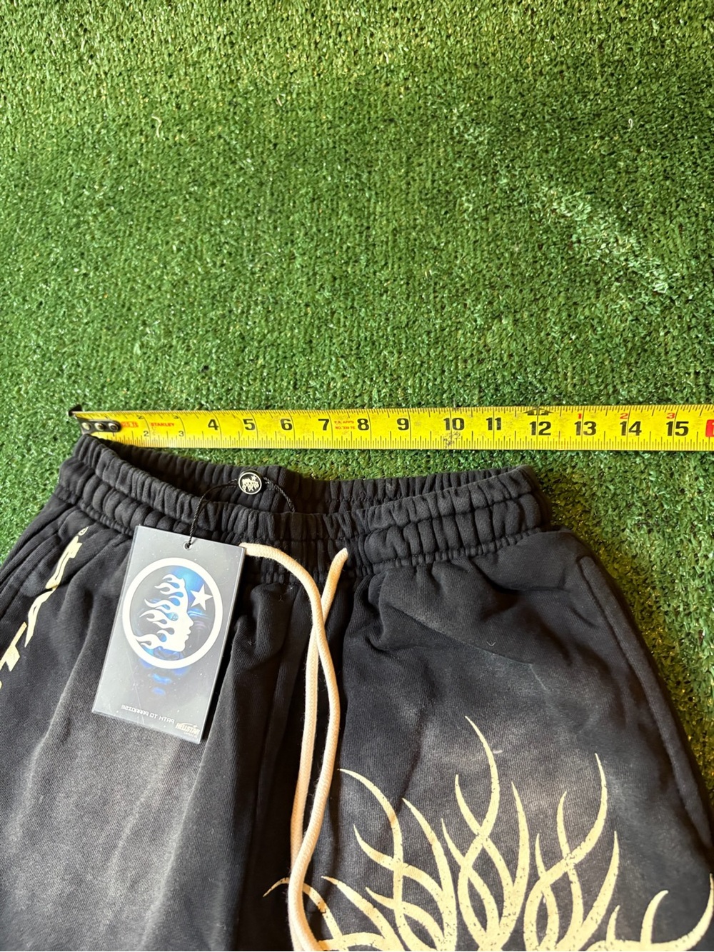 Men's Black Graphic Hybrid Shorts with Tan Sunburst Print - Picture 6 of 6